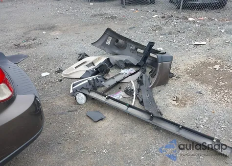 2009 Subaru Outback 2.5I from USA, damaged, VIN 4S4BP61C697325543